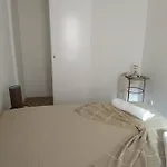 Passport Hotell *