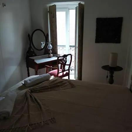 上城区奥拓巢阿塔拉亚公寓 酒店 Lisboa