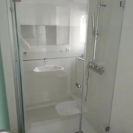 上城区奥拓巢阿塔拉亚公寓 酒店